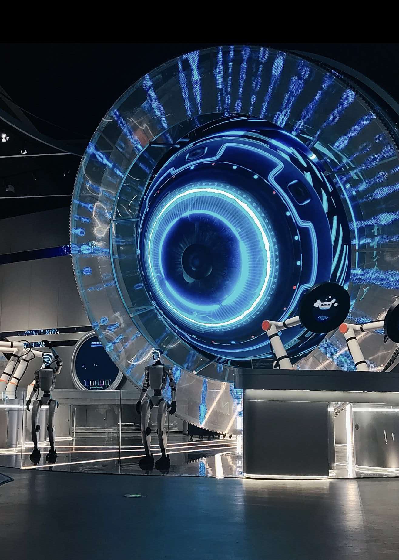 Explore the technology field in Shenzhen with former technology practitioners